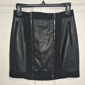 BCBGMaxAzria Black Faux Leather Poly Mini Skirt-Zipper Details-XS